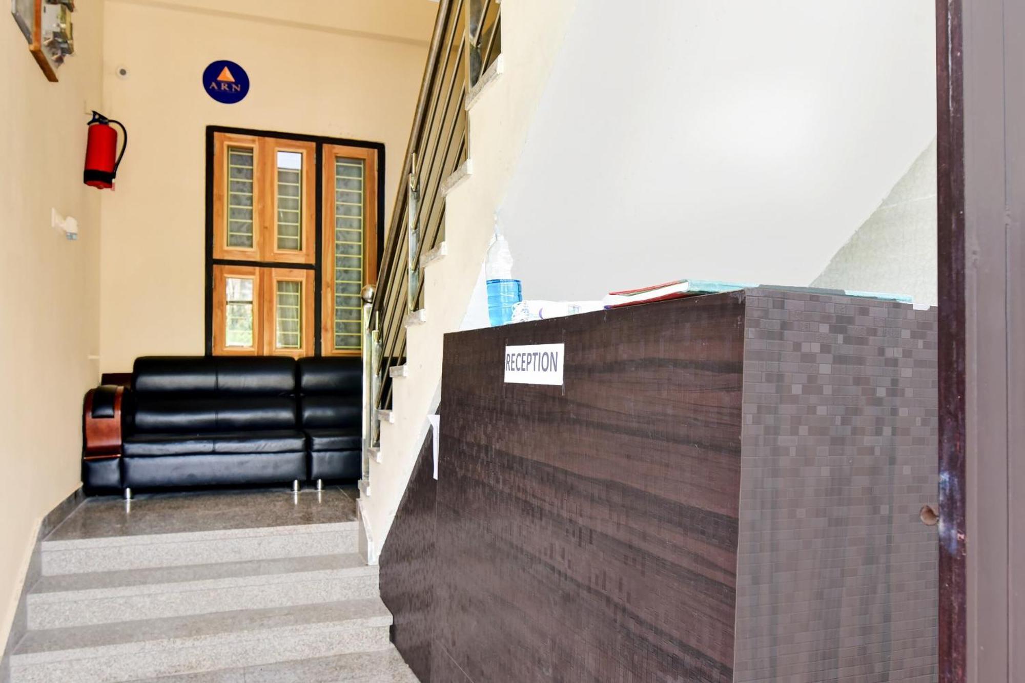 Hotel O Arn Plaza Dzsaipur Kültér fotó
