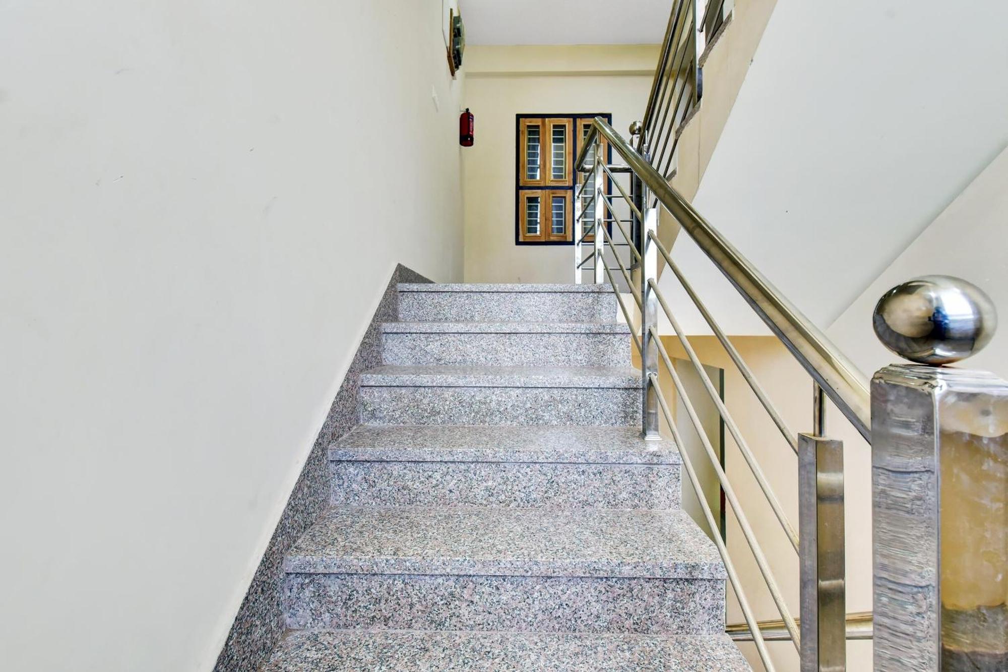 Hotel O Arn Plaza Dzsaipur Kültér fotó