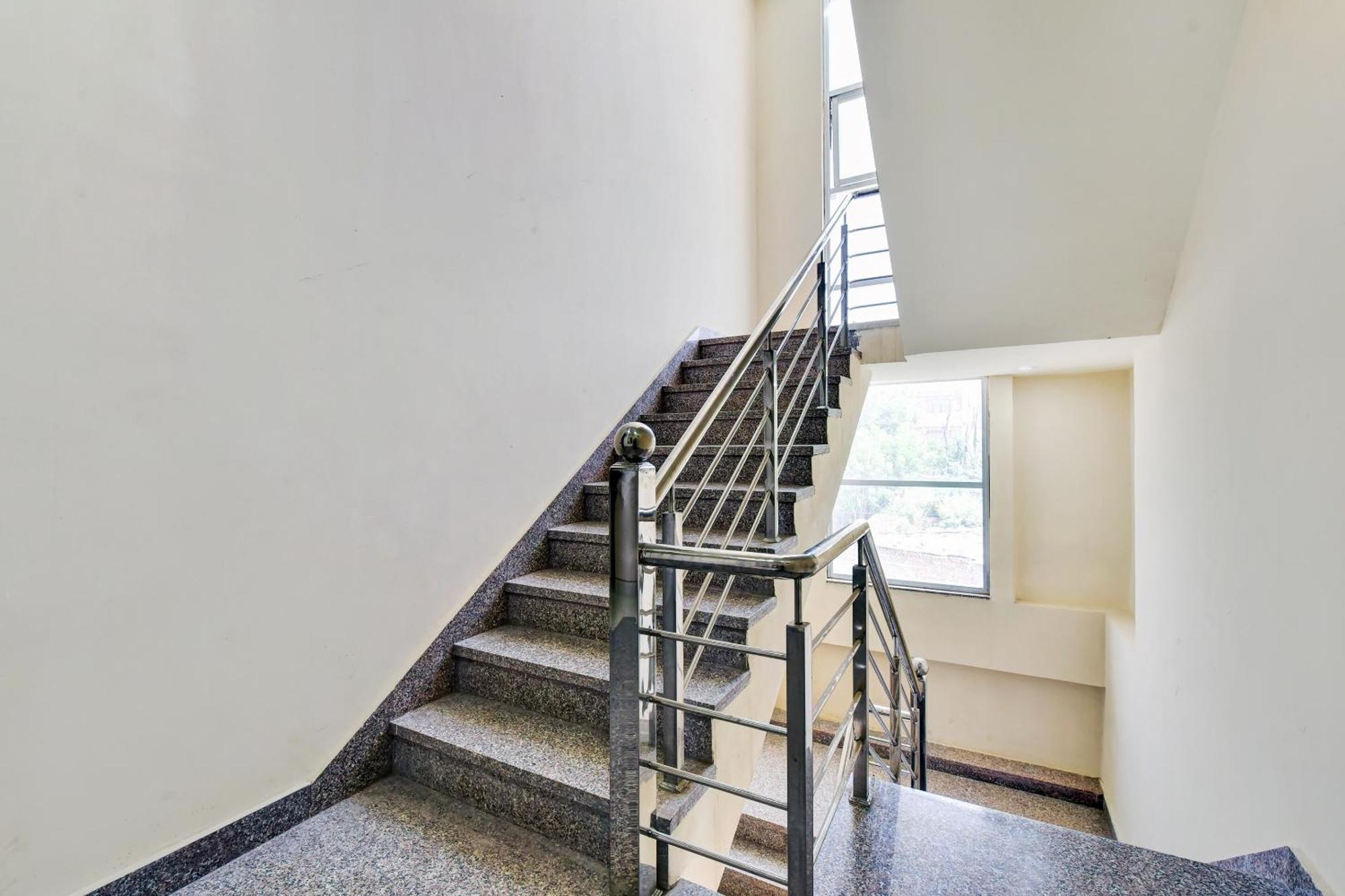 Hotel O Arn Plaza Dzsaipur Kültér fotó